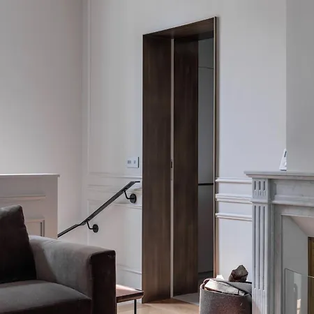 A Mini-suite For 2, In A Setting Appartamento Parigi